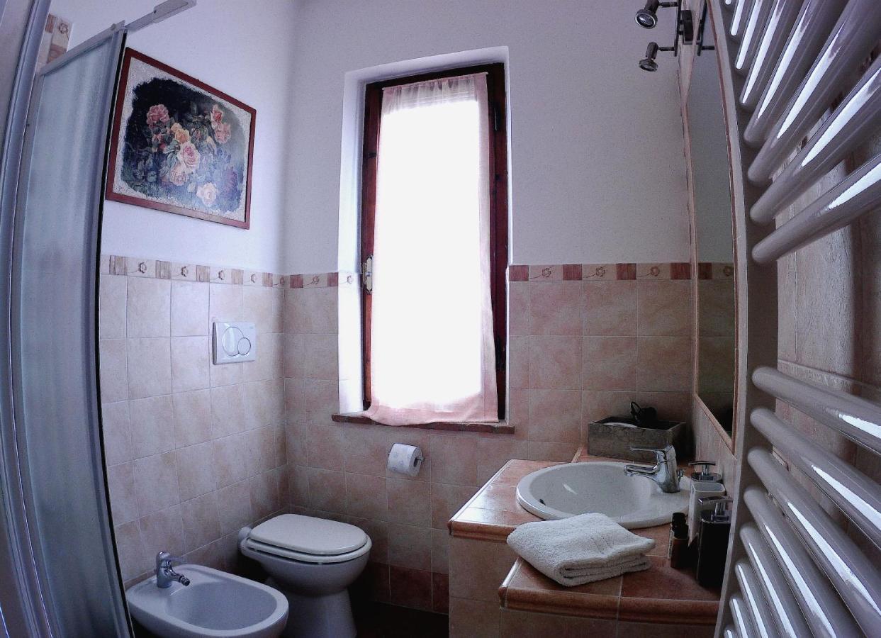 La Casa Tra Gli Ulivi Bed & Breakfast Cortona Dış mekan fotoğraf