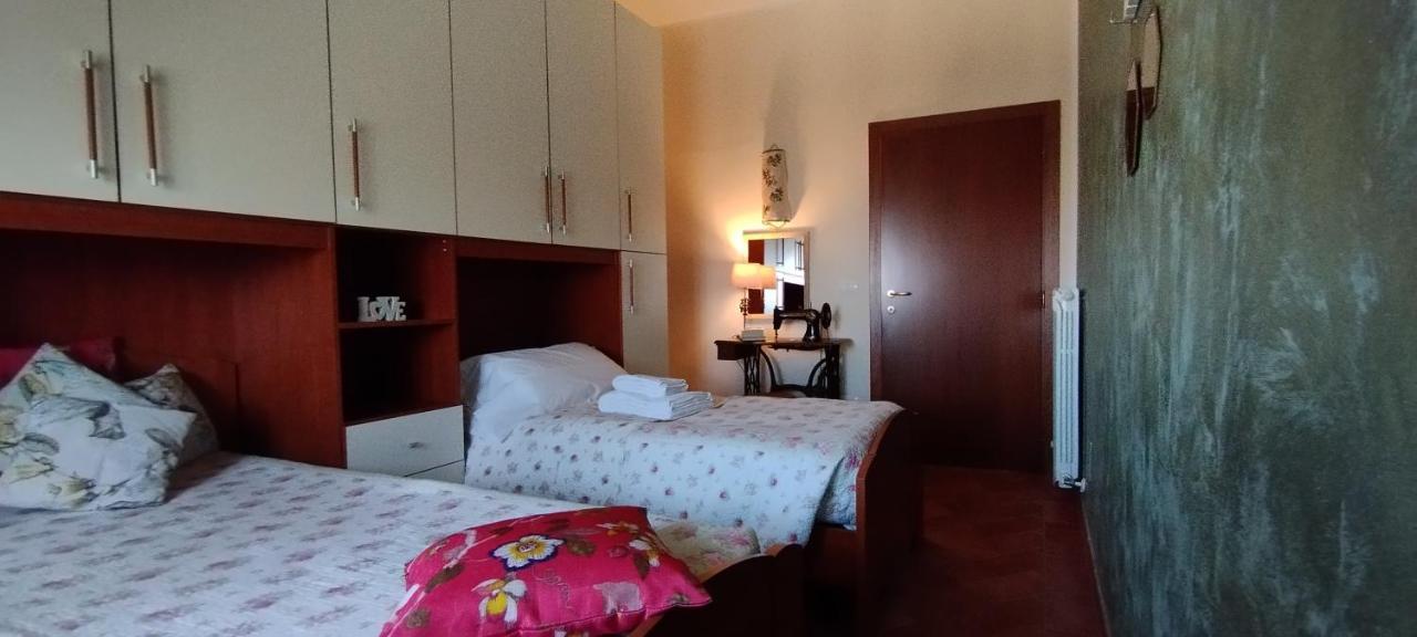 La Casa Tra Gli Ulivi Bed & Breakfast Cortona Dış mekan fotoğraf